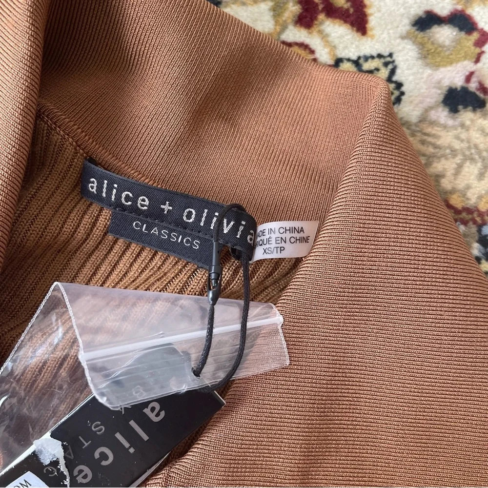 Alice and Olivia Button Up Rib Knit Dress NWT - Picture 10 of 11